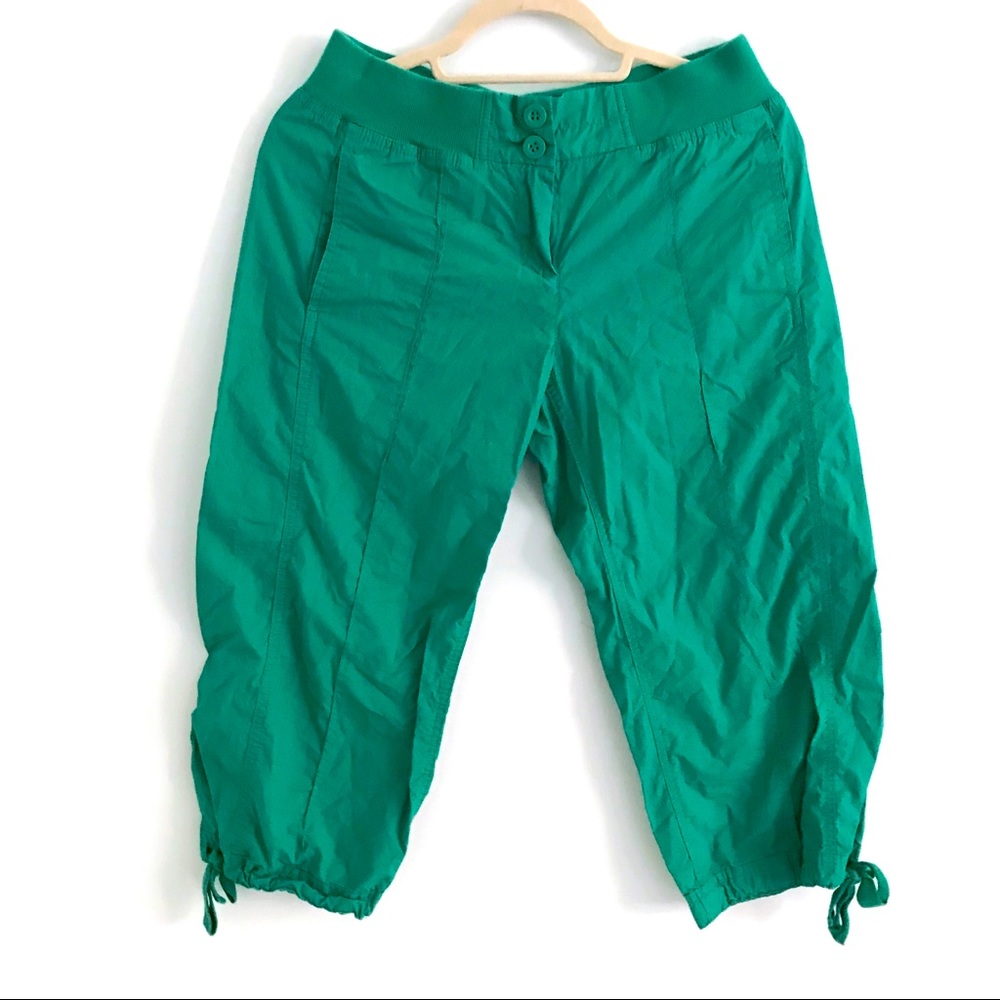 Emerald Green Capris Pants with Elastic Waist